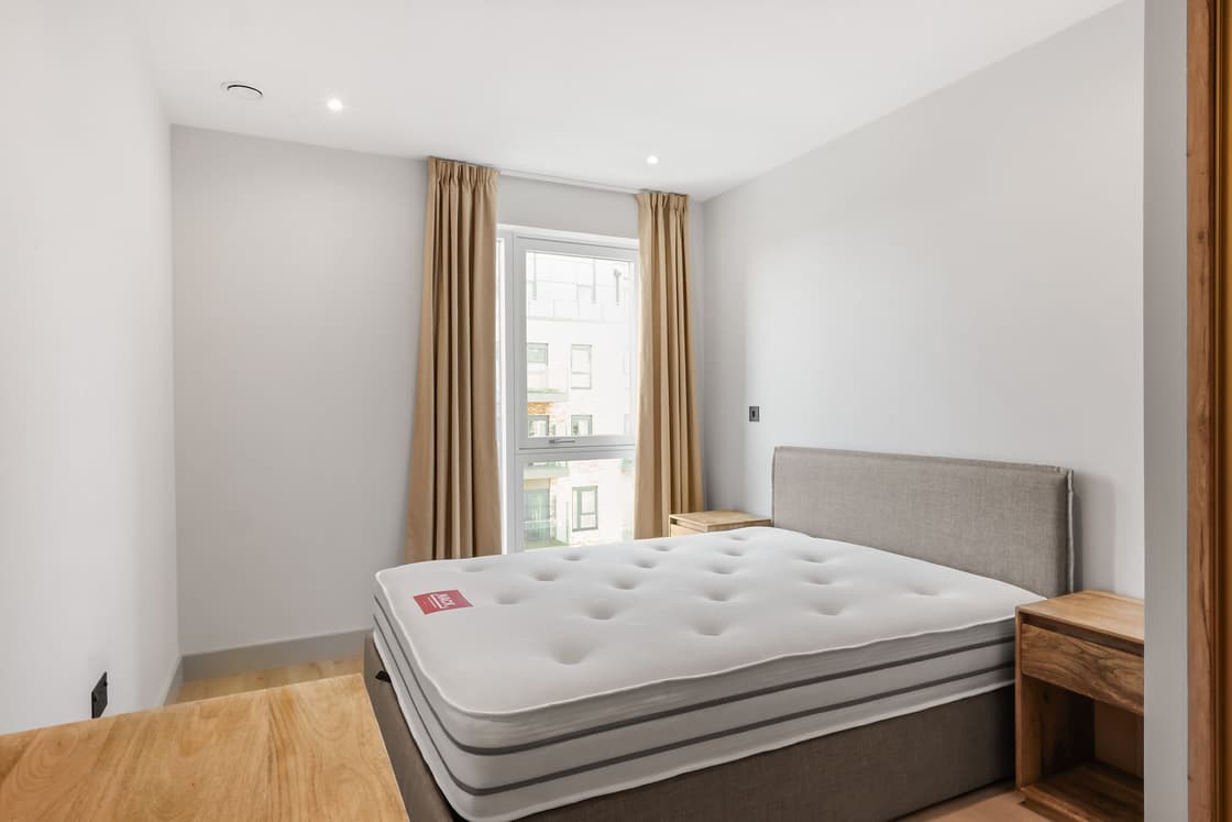 Image of Home 32