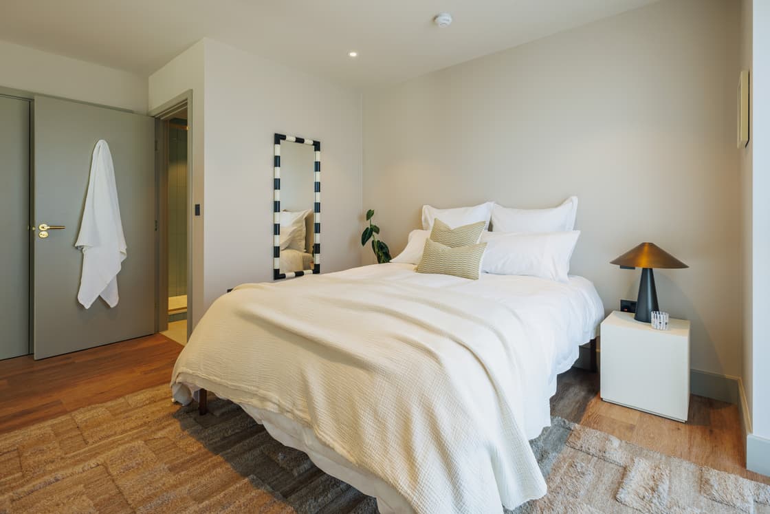 Image of Apartment 23