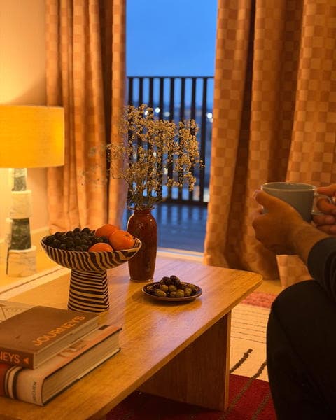 Evenings slow down at The Draper. Underfloor...