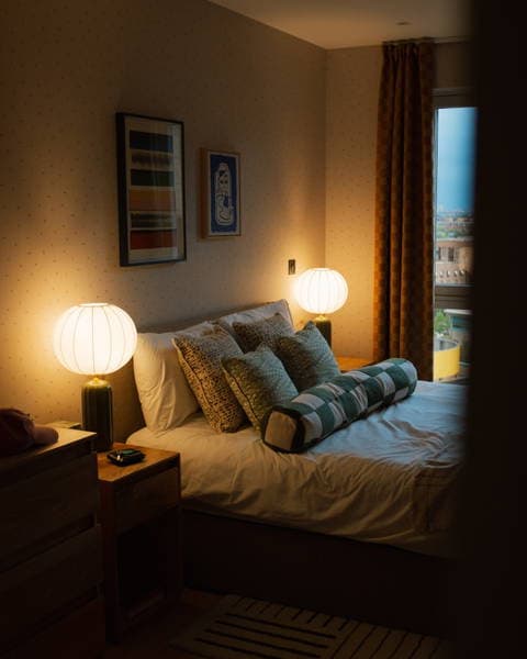 Cosy days at home, done properly. ⁠
⁠
Soft...